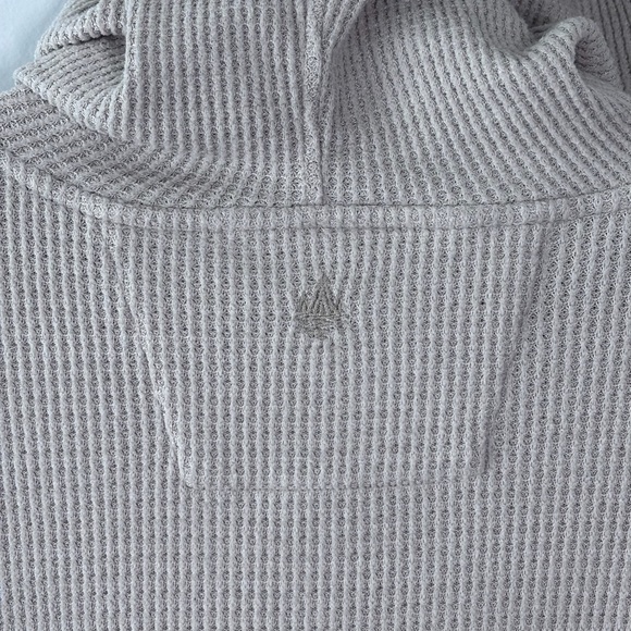 Rainforest Cabin Oatmeal Cream Waffle Knit Pullover Hoodie Men’s Size Medium - Picture 9 of 9